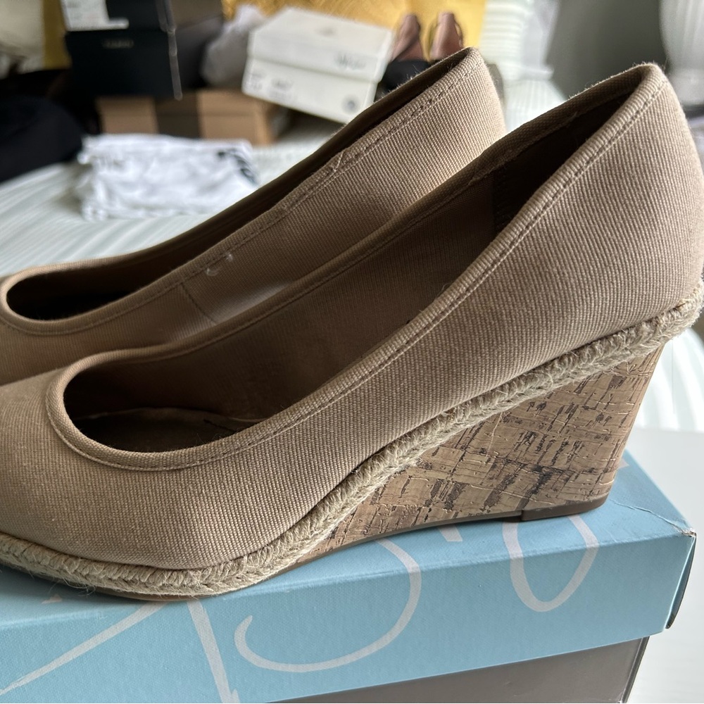 Women’s Life Stride Espadrille wedge